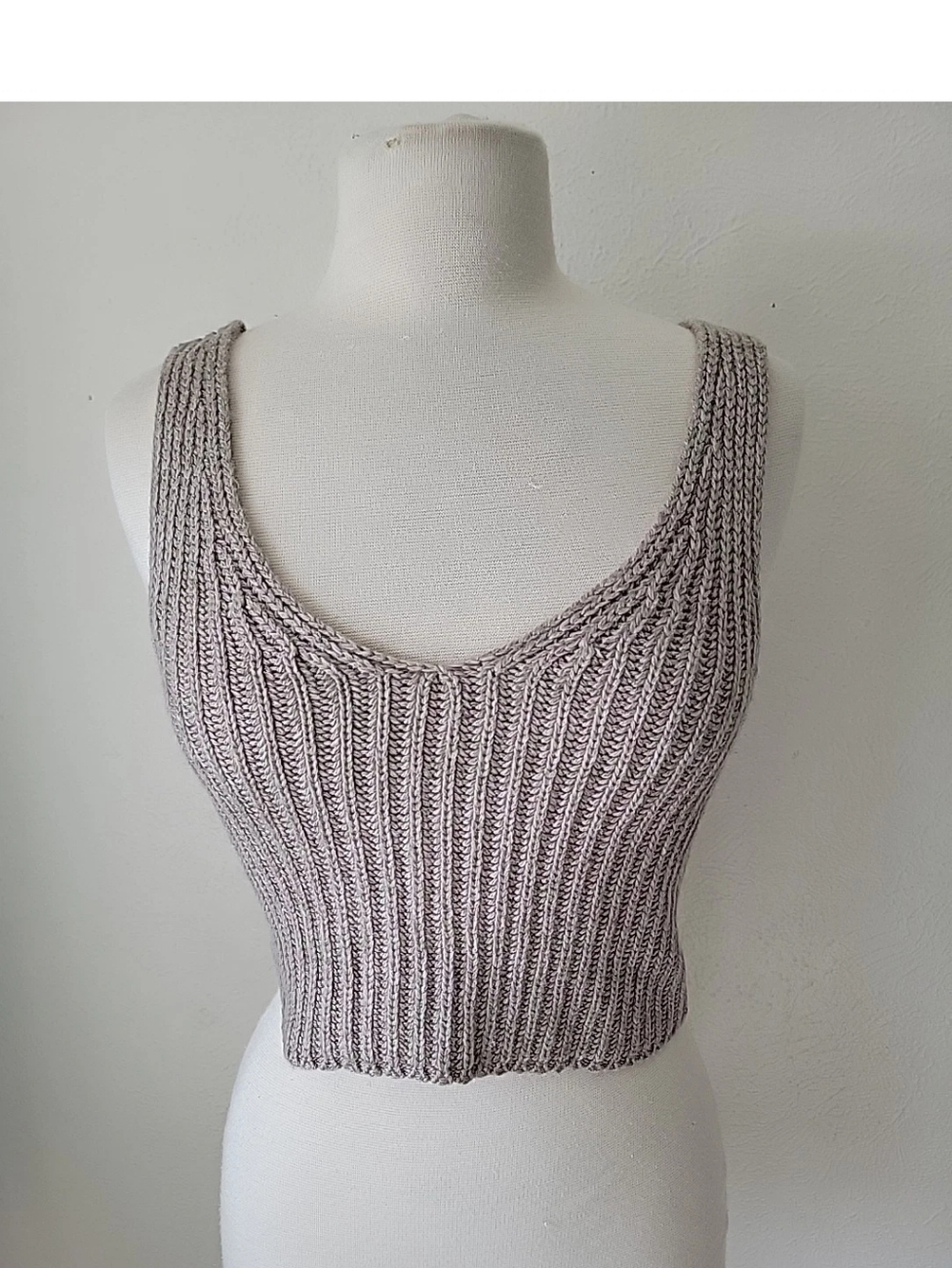 Ribbed Cable Knit Scoop Neck Crop Tank Top - Taupe
